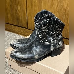 SIZE 7 | Frye 'Deborah' Studded Boots